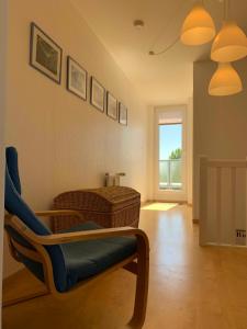 Ein Sitzbereich in der Unterkunft Zinnowitz Haus Zur Duene Wohnung 14 W14ZDL