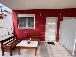 Fotografie z fotogalerie ubytování Niriides Rooms v destinaci Nea Kallikratia