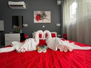 Postel nebo postele na pokoji v ubytování Niriides Rooms