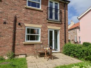 Το κτήριο όπου στεγάζεται  η παραθεριστική κατοικία