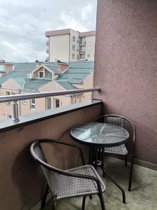 Balcony o terrace sa T lux apartman