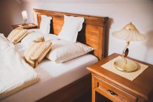 Postel nebo postele na pokoji v ubytování Landhotel Neugebauer