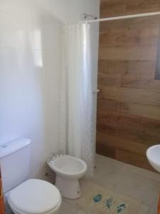 Un baño de La Casita del Bosque