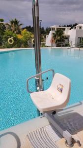 Zdjęcie z galerii obiektu Luxury Garden apt pool, sauna, hammam, near golf w mieście Estepona