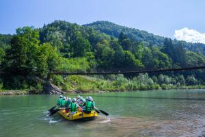 Fotografie z fotogalerie ubytování Апартаменти БАРВА v destinaci Beloberëzka