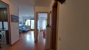 TV a/nebo společenská místnost v ubytování CHECK IN CASAS Pirita