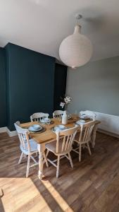 Billede fra billedgalleriet på Huge Weekly & Monthly Savings - Free Parking - Wi-Fi & Netflix i Wolverhampton