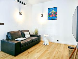Galeriebild der Unterkunft Le Lacydon - Quality apartment at Vieux-Port - Fully Equipped with Air-con in Marseille