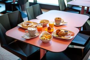 Essen im Hotel oder in der Nähe