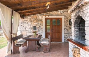 Patio nebo venkovní prostory v ubytování Holiday Home Dalmatinska Croatia