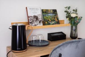 Penzion Mezi buky的咖啡和沏茶工具