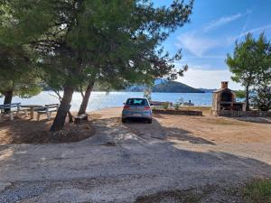 Gallery image of Apartments by the sea Luka Dubrava, Peljesac - 284 in Janjina