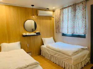 SSH LK Hostelにあるベッド