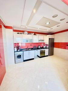 Eldhús eða eldhúskrókur á Abraj Dubai Larache