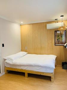 SSH LK Hostelにあるベッド