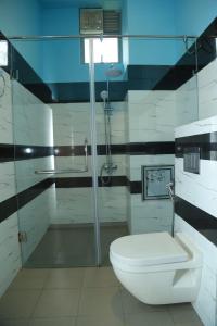 SP Tourist Hotel Jaffna的一间浴室
