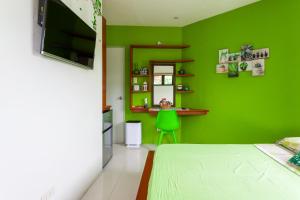 Gallery image of LIME: Grove area, 2 min walk to UPLB Gate in Los Baños