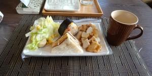 Pagkain sa o malapit sa homestay