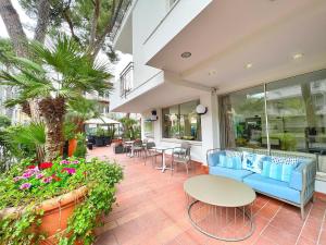 Posezení v ubytování Aura Living Hotel