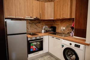 Gallery image of Matteo's Apartments in Velipojë +121 photos