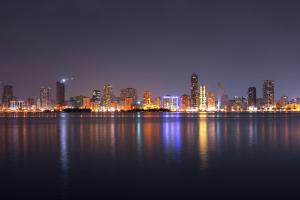 沙迦景观或在酒店看到的城市景观