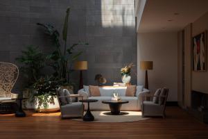 Uma área de estar em Doria Hotel Bodrum-City Center
