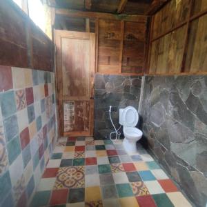 A bathroom at Kebun Hanoman Villa