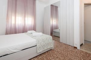 Gallery image of Town House 8 - Apartment in Cernobbio in Cernobbio