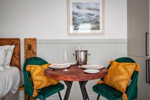 Lake District Woodland Pods - Winster, Bowness-on-Windermere的休息区