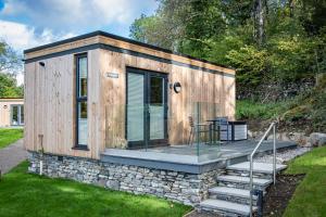 Lake District Woodland Pods - Winster, Bowness-on-Windermere外面的花园