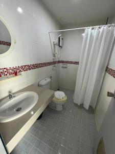Koupelna v ubytování Miami Apartments PATONG