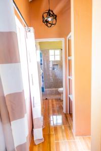 Bany a Golden Palms Apartment