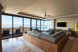 TV a/nebo společenská místnost v ubytování Casa Maat at JW Marriott Los Cabos Beach Resort & Spa
