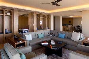 Posezení v ubytování Casa Maat at JW Marriott Los Cabos Beach Resort & Spa