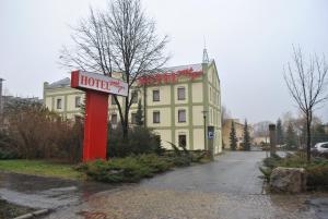 Budova, v ktorej sa hotel nachádza
