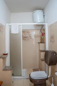 a bathroom with a toilet and a shower at Casa a Modolo - Francesca in Modolo