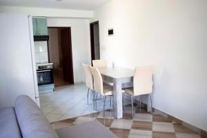 Kuchyňa alebo kuchynka v ubytovaní Pepi Apartments 1 + 3 fotografie