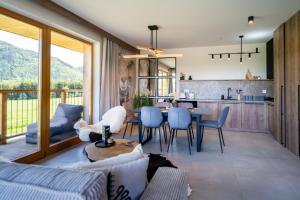 Photo de la galerie de l'établissement Apartament Owca na wypasie by Apart Concept Podhale, à Kościelisko