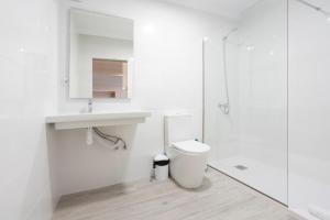 Koupelna v ubytování Ereta Rooms Habitaciones baño privado