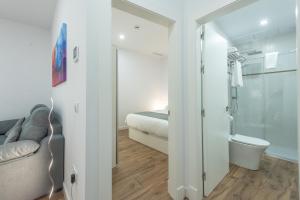 Koupelna v ubytování Apartamentos Santa María 15 + 37 fotografií