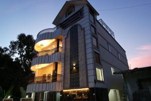 Hoone, kus hotell asub