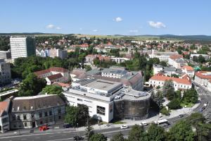 Výhľad na mesto Vesprém alebo výhľad na mesto priamo z apartmánu