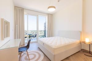 Fotografie z fotogalerie ubytování Lush 1BR in 1 Residences Dubai by GP Holiday Homes v Dubaji