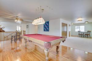 Piljardilaud majutusasutuses Charming Elko Home with Pool Table!
