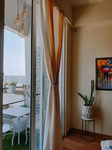 Fotografie z fotogalerie ubytování Dubai Suite by Hey Studios v destinaci Ghaziabád