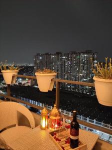 Balkón nebo terasa v ubytování Dubai Suite by Hey Studios
