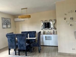 Gallery image of Casa moderna in Santiago de los Caballeros +29 photos