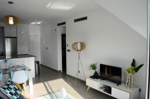 Kuchyňa alebo kuchynka v ubytovaní Apt with Roof Terrace Pilar De La Horadada