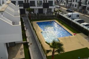 Bazén v ubytování Apt with Roof Terrace Pilar De La Horadada nebo v jeho okolí