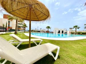 Basen w obiekcie Luxury 3 Bedroom Penthouse lub w pobliżu
